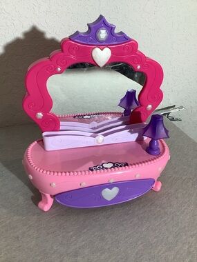 Kids Pink & Purple Play Vanity Mirror with Heart Details